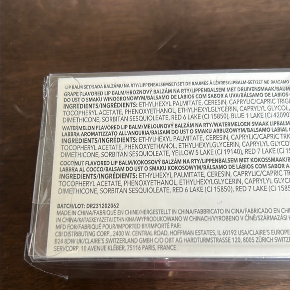 Claire's Seashell Lip Balm Set - Picture 2 of 5